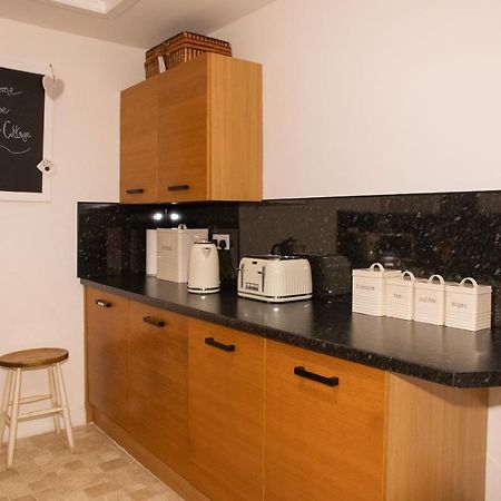 The Corner Cottage Sandwick  Экстерьер фото