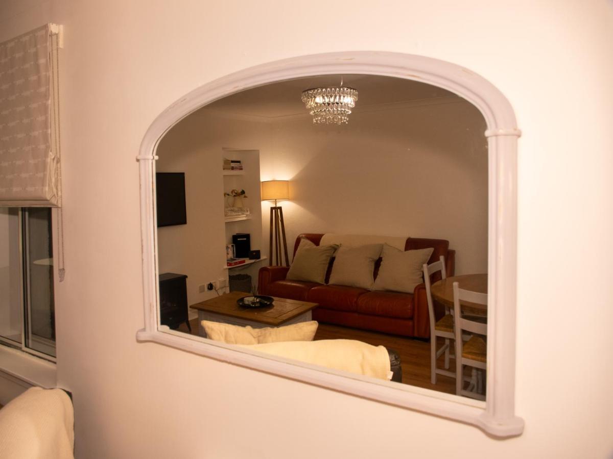 The Corner Cottage Sandwick  Экстерьер фото
