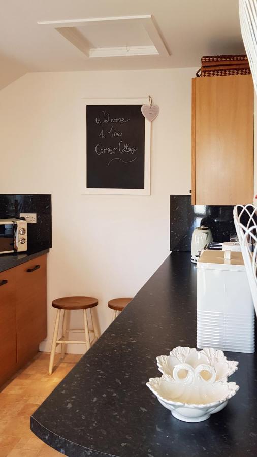 The Corner Cottage Sandwick  Экстерьер фото